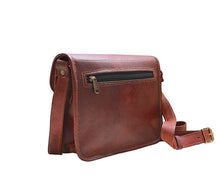 Load image into Gallery viewer, KAI, SMALL LEATHER SHOULDER BAG