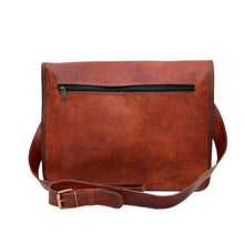 Load image into Gallery viewer, SAGA, LEATHER MESSANGER BAG, LARGE (15")