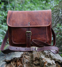 Load image into Gallery viewer, PLUTO, LEATHER SHOULDER BAG, MEDIUM (11")
