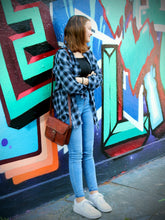 Load image into Gallery viewer, KAI, SMALL LEATHER SHOULDER BAG
