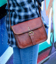 Load image into Gallery viewer, KAI, SMALL LEATHER SHOULDER BAG

