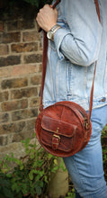 Load image into Gallery viewer, THALIA, ROUND LEATHER  SHOULDER BAG, SMALL
