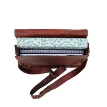 Load image into Gallery viewer, SAGA,  LEATHER MESSENGER BAG, LARGE (15")
