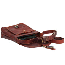 Load image into Gallery viewer, SELENE, LEATHER SHOULDER BAG
